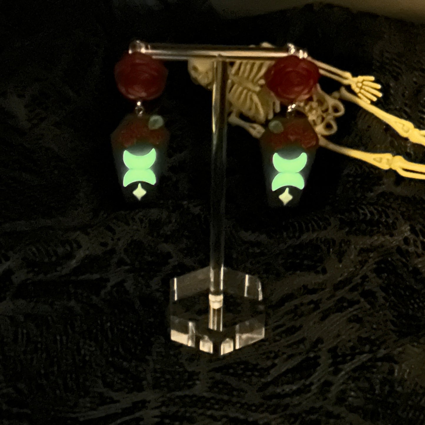 Double moon coffin dangles