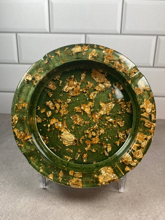 Gold and moss ashtray